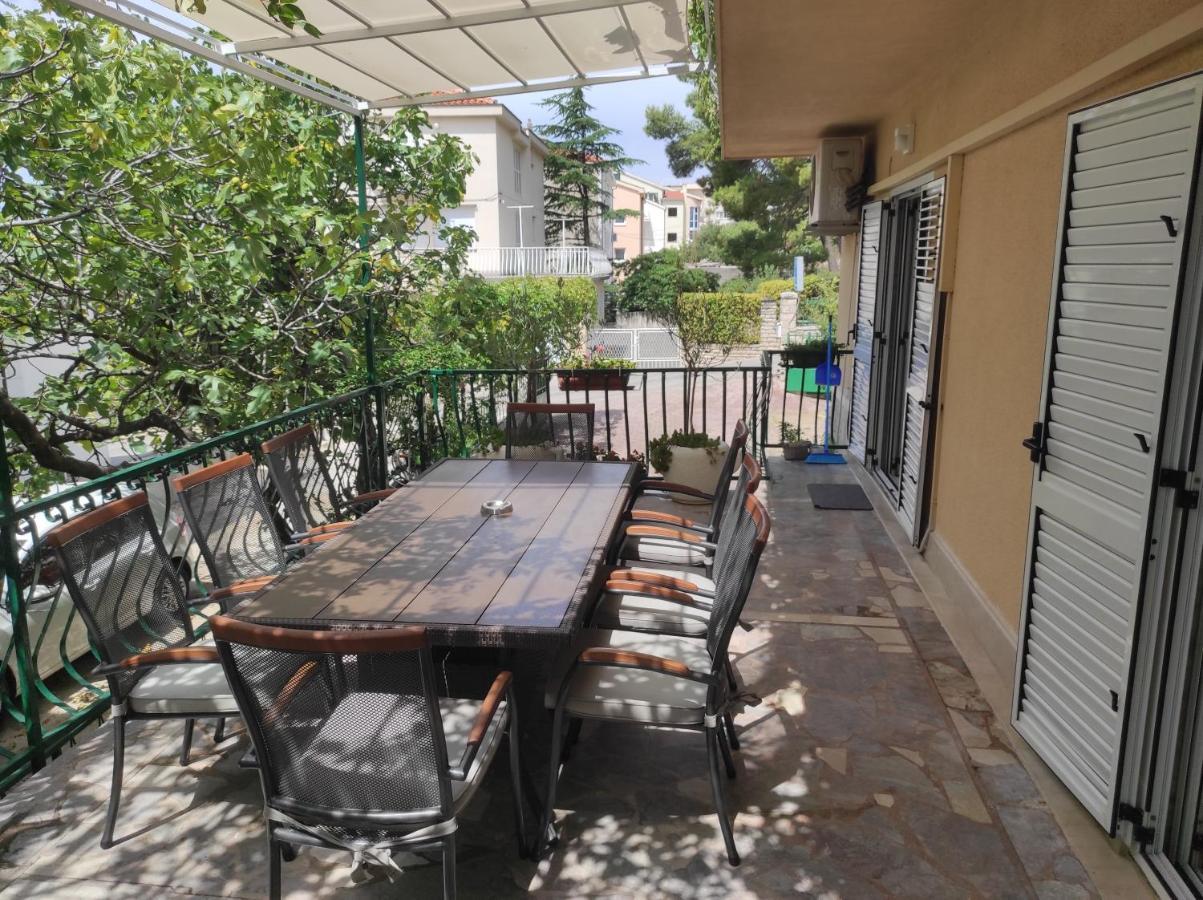 Apartments Vekic Makarska Buitenkant foto